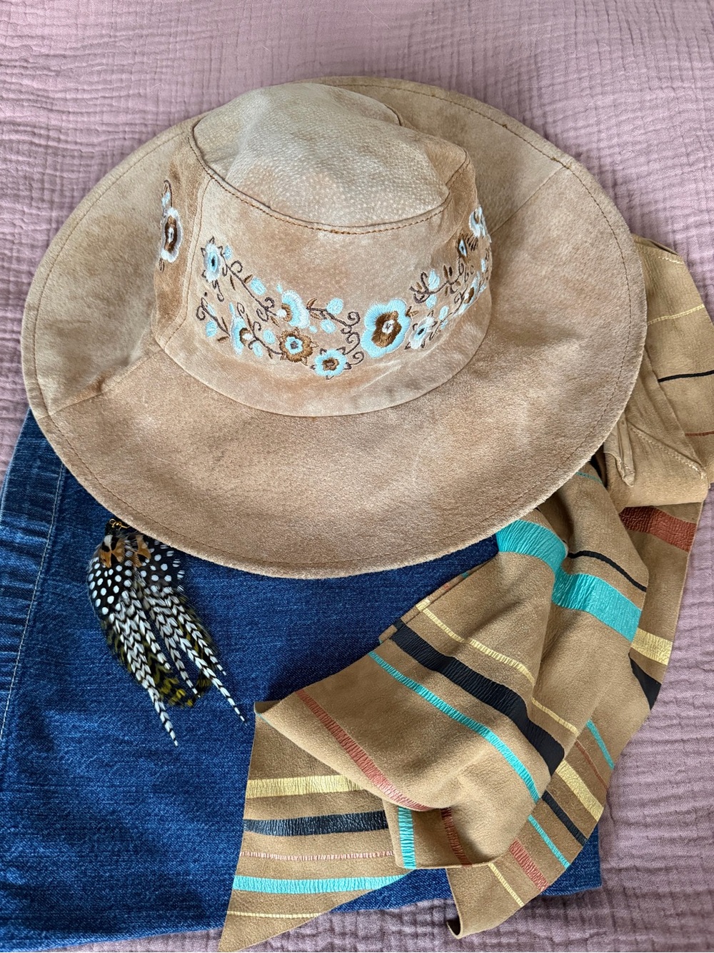 Wilson's Leather Maxima vintage suede wide-brim hat with floral embroidery